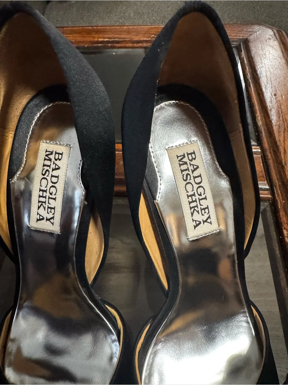 Badgley Mischka Tan Suede Women's Heel